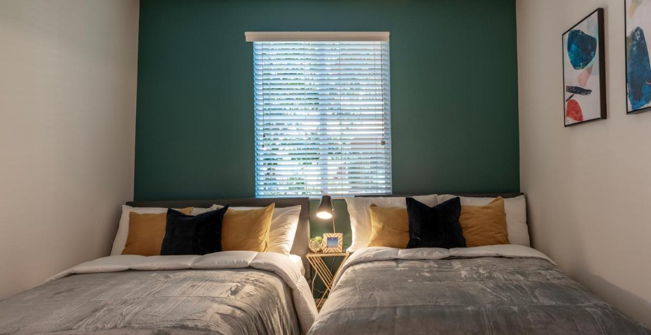 Amazing 2 Bedroom 7 Min From Disneyland W Free Parking 애너하임 외부 사진